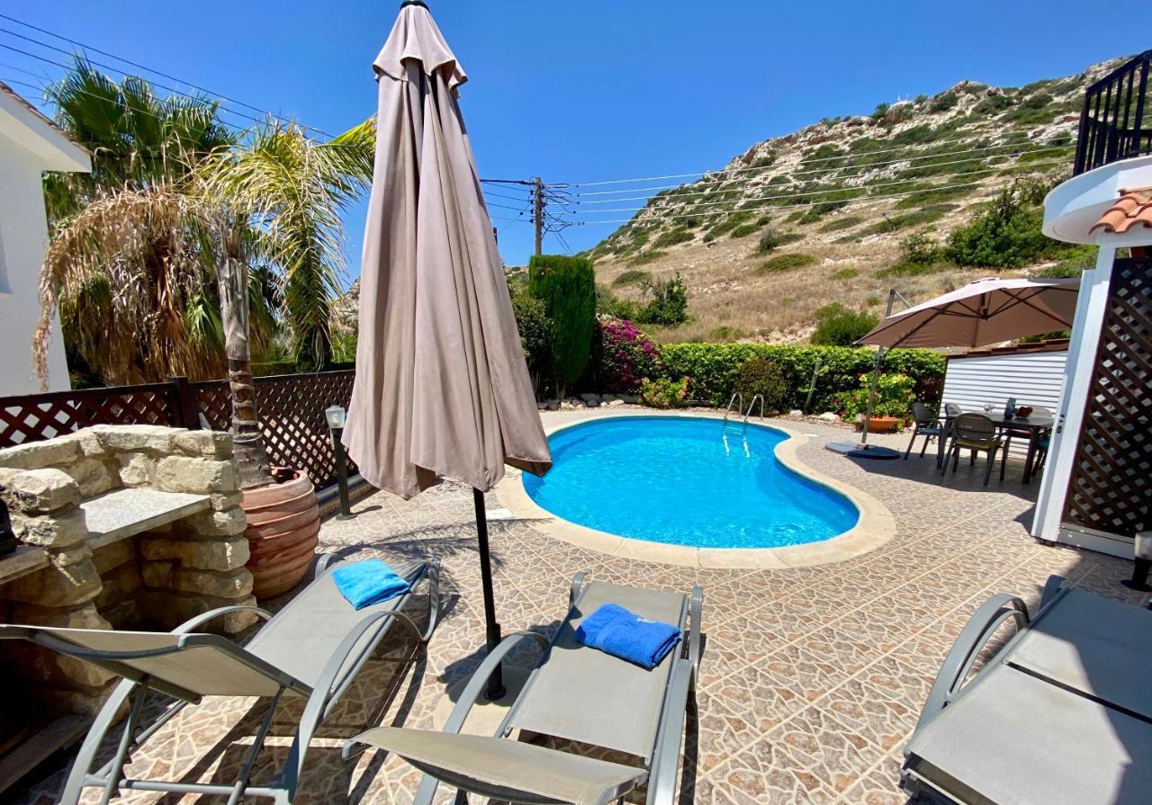 Villa Alicia With Priv Pool, Beautiful Garden And Shady Veranda- 5 Min To The Beach Пейя Экстерьер фото