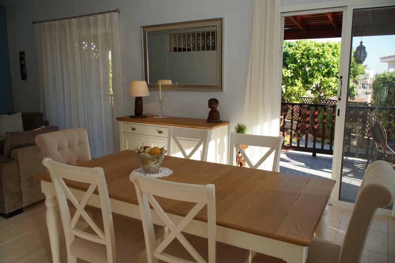 Villa Alicia With Priv Pool, Beautiful Garden And Shady Veranda- 5 Min To The Beach Пейя Экстерьер фото