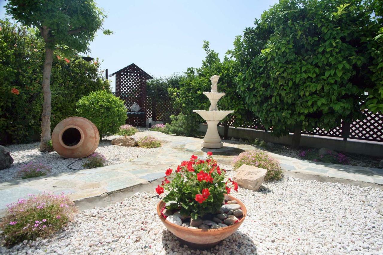 Villa Alicia With Priv Pool, Beautiful Garden And Shady Veranda- 5 Min To The Beach Пейя Экстерьер фото